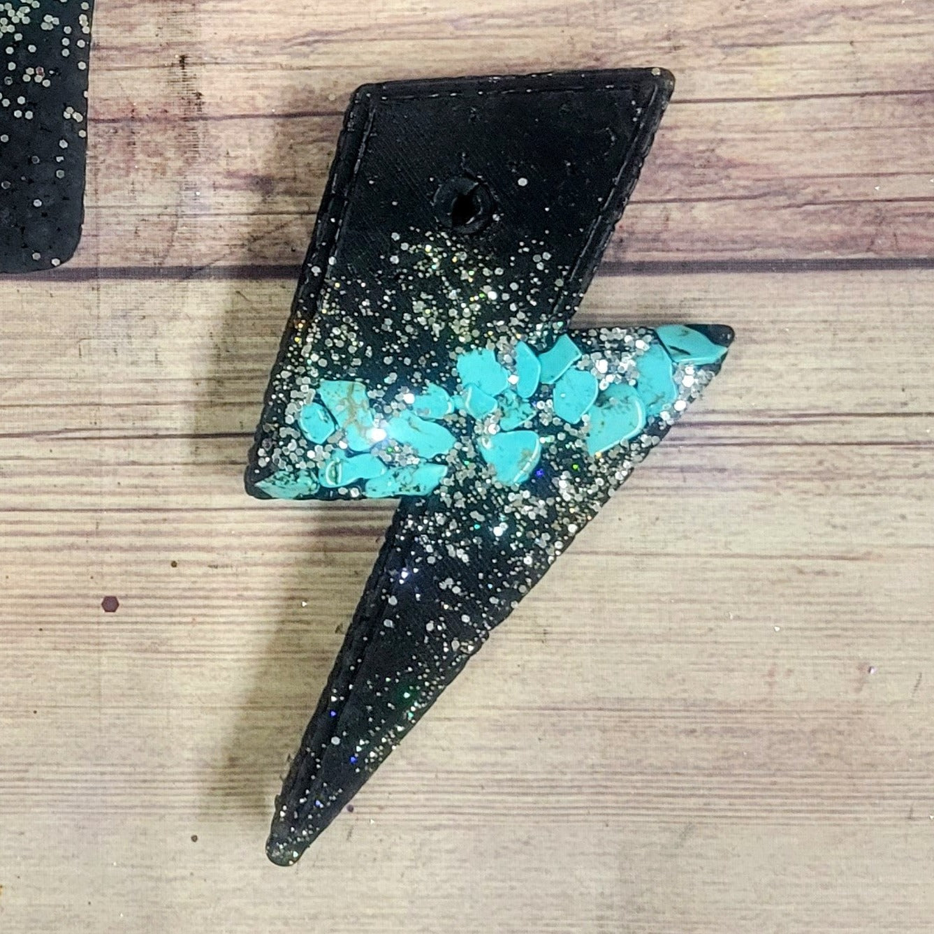 Lightning Bolt with Rocks